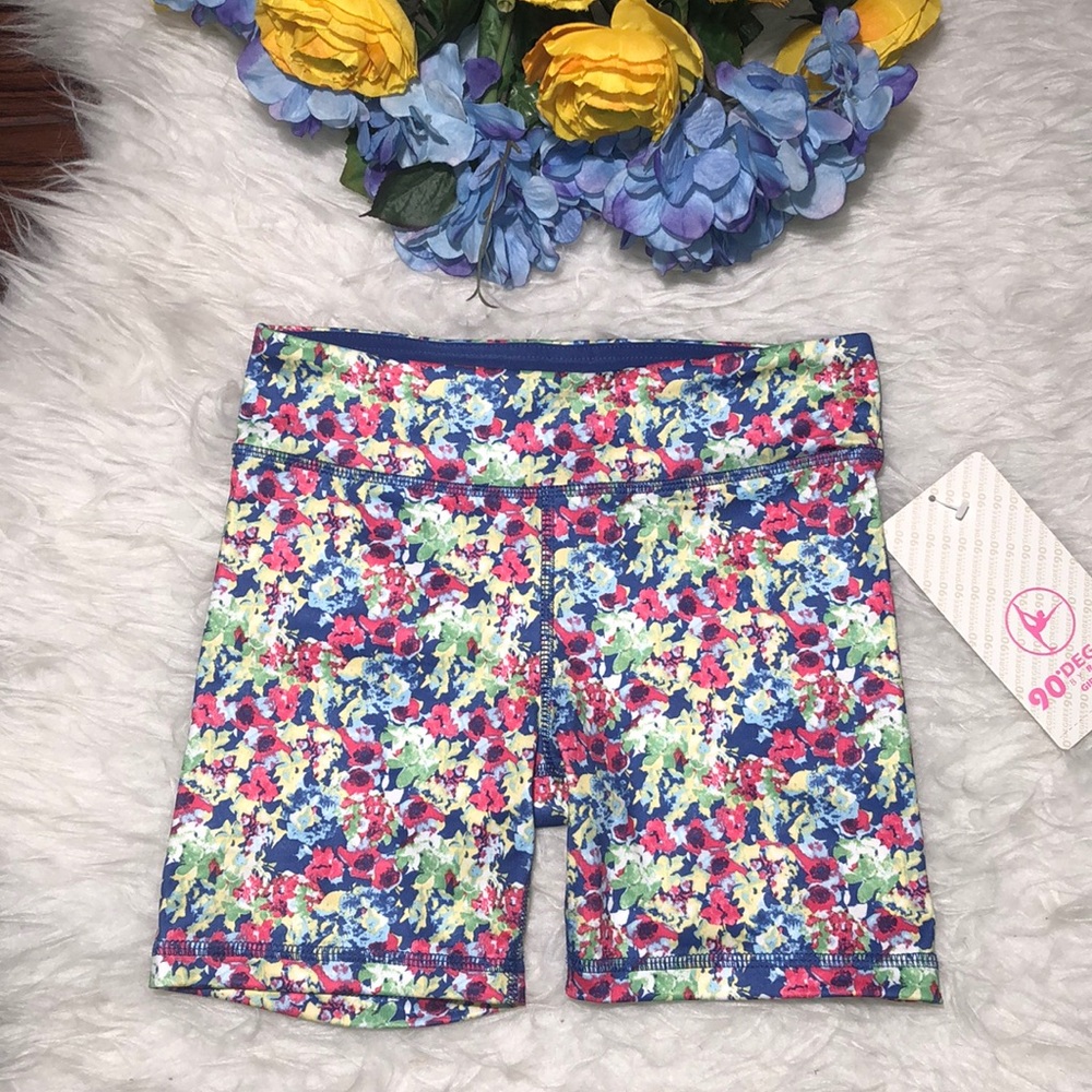 Girl's 90 degree Shorts 💕